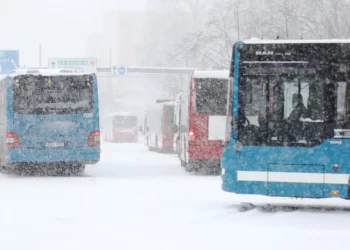 Snön kan leda till problem i kollektivtrafiken