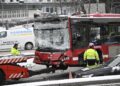 Tre bussar i trafikolycka – sju till sjukhus