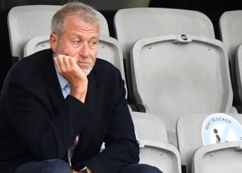 Abramovitjs Chelsea-planer utreds