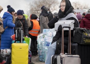 Flyr från Kiev – vill inte säga att hon är rysk