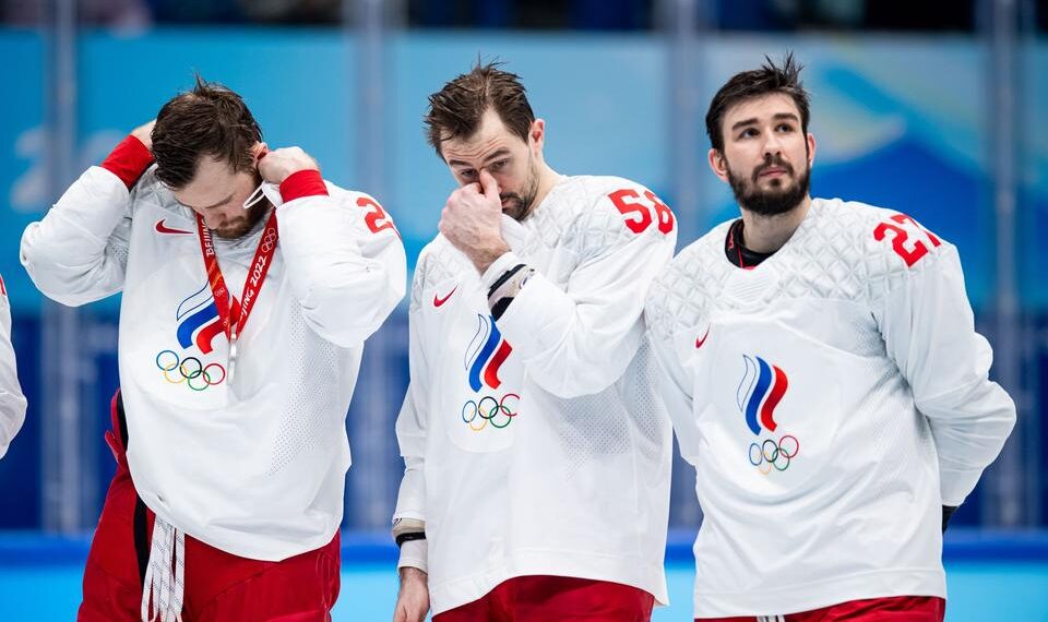 Ryssland och Belarus utesluts från hockey-VM