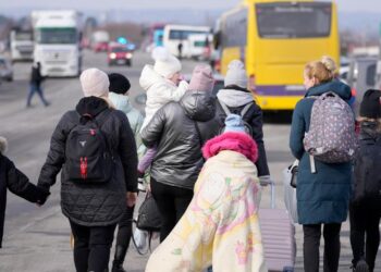 UNHCR: Över 660 000 har flytt Ukraina￼￼