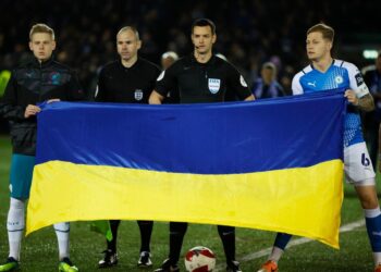 Fernandinho lämnade över kaptensbindeln till ukrainaren Oleksandr Zinchenko