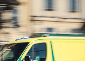 Person allvarligt skadad – påkörd vid folkrace