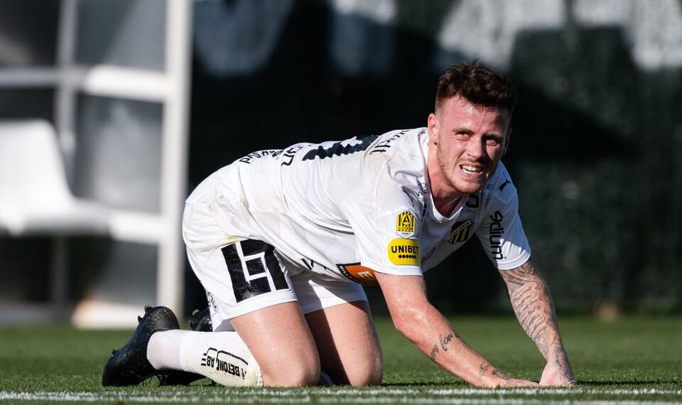 Häcken säljer floppvärvningen Tobias Heintz