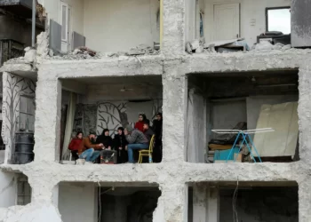 Syrier förlorade ”smartkort” under skalven – svårt handla matvaror