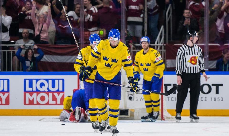 Jonas Bergqvist sågar Tre Kronor efter fiaskot