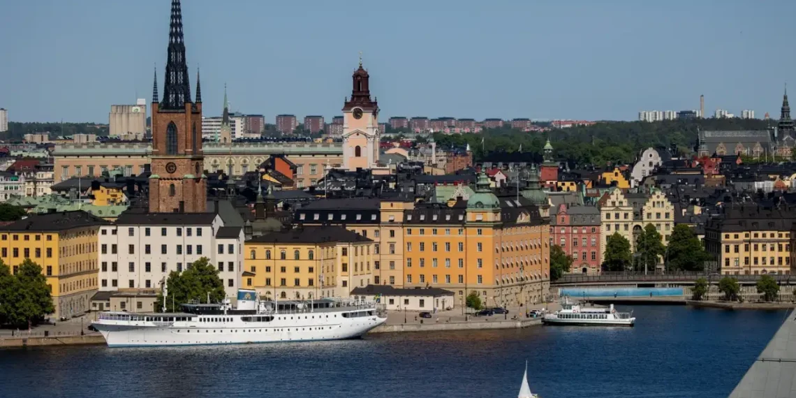 Sweden’s Big Banks Join Government Drive to Tackle Hybrid Threat